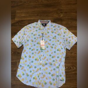 HIX Short-Sleeve Button-Down Shirt in Light Blue Pineapple Print
